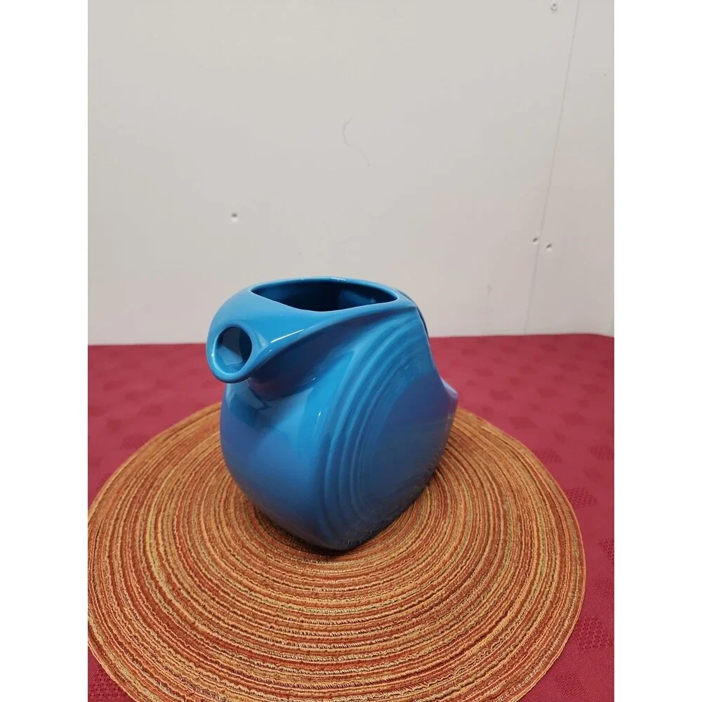 Fiesta Peacock Large Disc Pitcher 67 Oz Homer Laughlin Retired Made In The USA